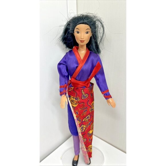 Vintage Disney's Princess Mulan 1997 Secret Hero Warrior #18896 Doll & Outfit - Picture 1 of 7